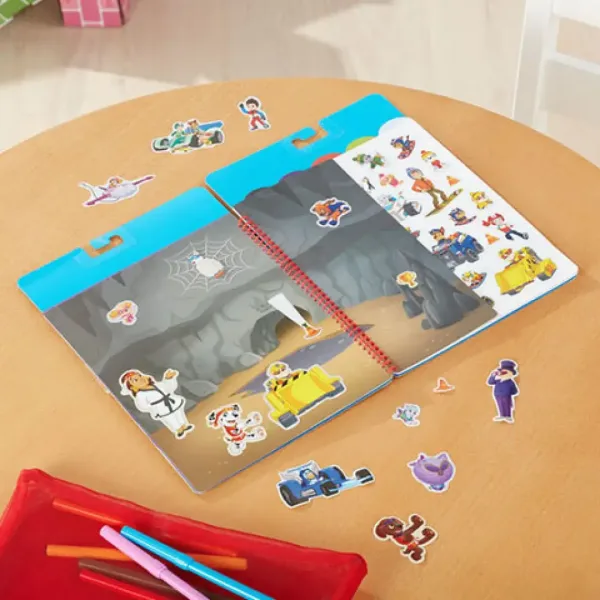 Zvezek s ponovno uporabljivimi nalepkami Melissa & Doug: Tačke na patrulji Klasična misija slika 3