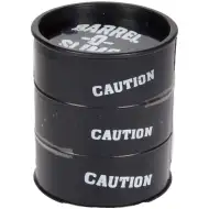 Črna sluz v mini oljnem sodčku