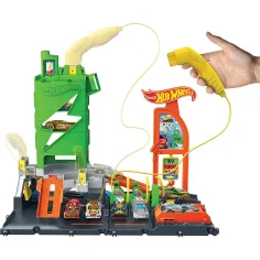 Hot Wheels: Mestna polnilna postaja s progo in 1 majhnim avtomobilom - Mattel slika 5