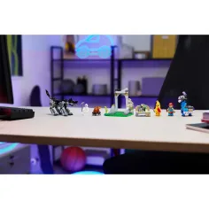 LEGO® Fortnite: Peely in Sparkplug taborišče (77075) slika 8