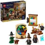 LEGO® Harry Potter: Grad Hogwarts™: Slovesnost izbire pri Klobuku izbircu (76460)