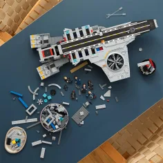 LEGO® Marvel: S.H.I.E.L.D. Helikopter (76354) slika 8