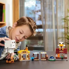 LEGO® Minecraft: Napad na duhovno zračno ladjo in vas (21273) slika 4