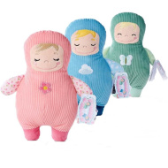 Mehka plišasta punčka za crkljanje, 30 cm, v različnih barvah - Simba Toys