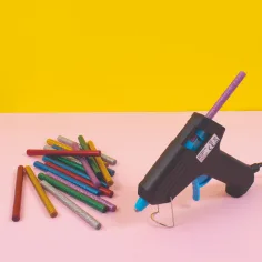 PlayBox: Komplet za polnjenje bleščeče lepilne pištole, 18 kosov, 7 mm. slika 2