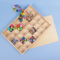 PlayBox: Lesena škatla s pokrovom za shranjevanje z 30 predelki. slika 2