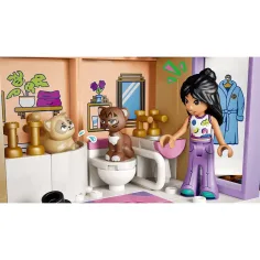 LEGO® Friends: Heartlake City Grand Hotel (42704) slika 4