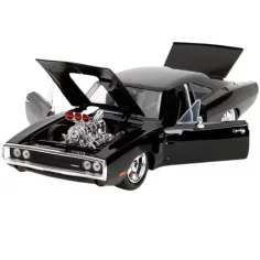 Hitri in besni: 1970 Dodge Charger kovinski avtomobilski model z Dom figurico 1/24 - Simba Toys slika 3