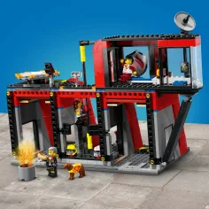 LEGO® City: Gasilska postaja in gasilsko vozilo (60414) slika 4