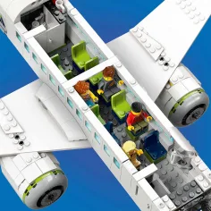 LEGO® City: Potni letalo (60367) slika 5