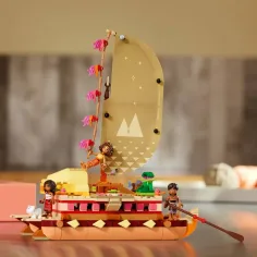 LEGO® Disney: Vaiana z avanturami polna kanuja (43270) slika 3
