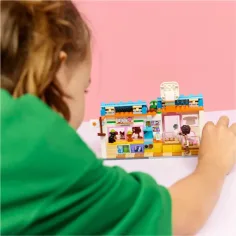 LEGO® Friends: Nagradna pekarna (42677) slika 5