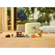 LEGO® Jurassic World: Pobeg ob reki pred T-Rexom (76975) slika 5