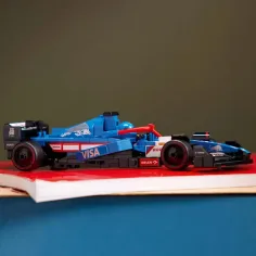 LEGO® Speed Champions: Visa Cash App RB VCARB 01 F1® dirkalnik (77246) slika 3