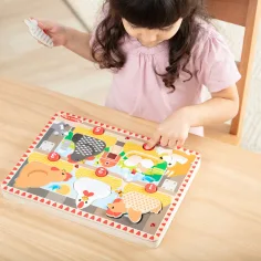 Melissa&Doug Potisni do Pop Sestavljanka – Srečne kokoši lesena razvojna sestavljanka - Spin Master slika 2