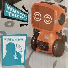 RC interaktivni TalkBot robot z walkie-talkie načinom v oranžni barvi 2,4GHz slika 9