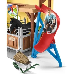 Schleich Farm World – Igralni set hleva za konje (42485) slika 5