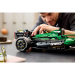 LEGO® Technic: Aston Martin Aramco AMR25 F1® avto (42240)
