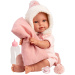 Llorens: Olivia, 38 cm jočeča punčka z odejico