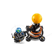LEGO® Technic: Zemlja in Luna, ki kroži okoli nje (42179) slika 8